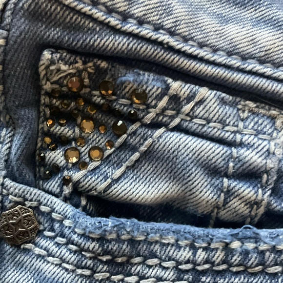 Silver Jeans Suki Flap Skinny | Rhinestone Embellishment | W28 L31 Curvy - Picture 4 of 7